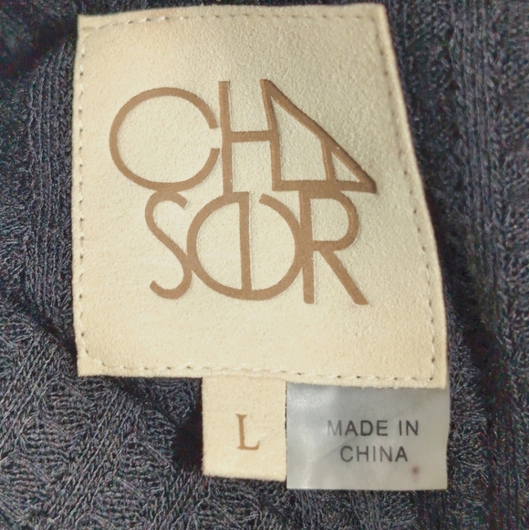 Chaser Black Waffle Weave Sz L Long Sleeve V-Neck Top Metal Buttons - Picture 3 of 3